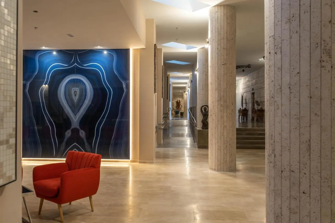 Отель Cadiz Bahia By Qhotels